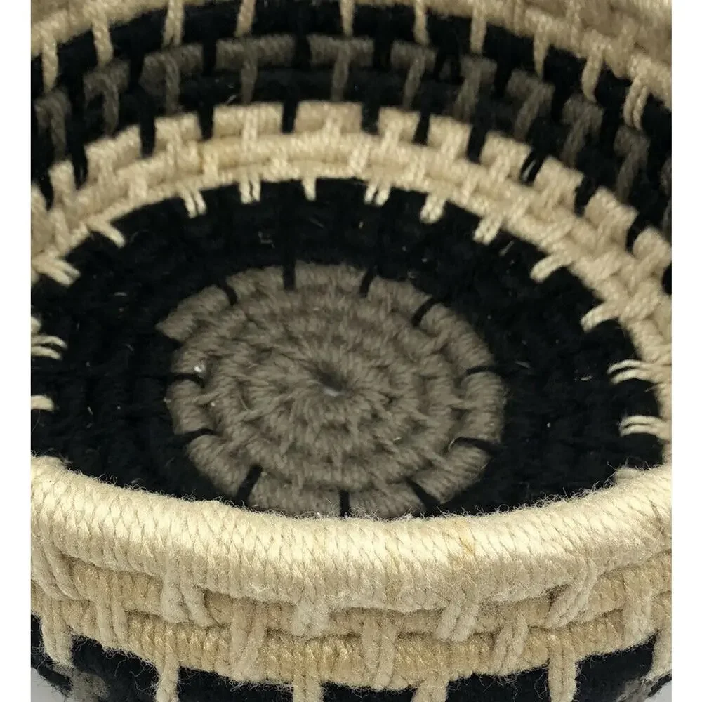 Decorative Coil Yarn Round Basket with Handle 12